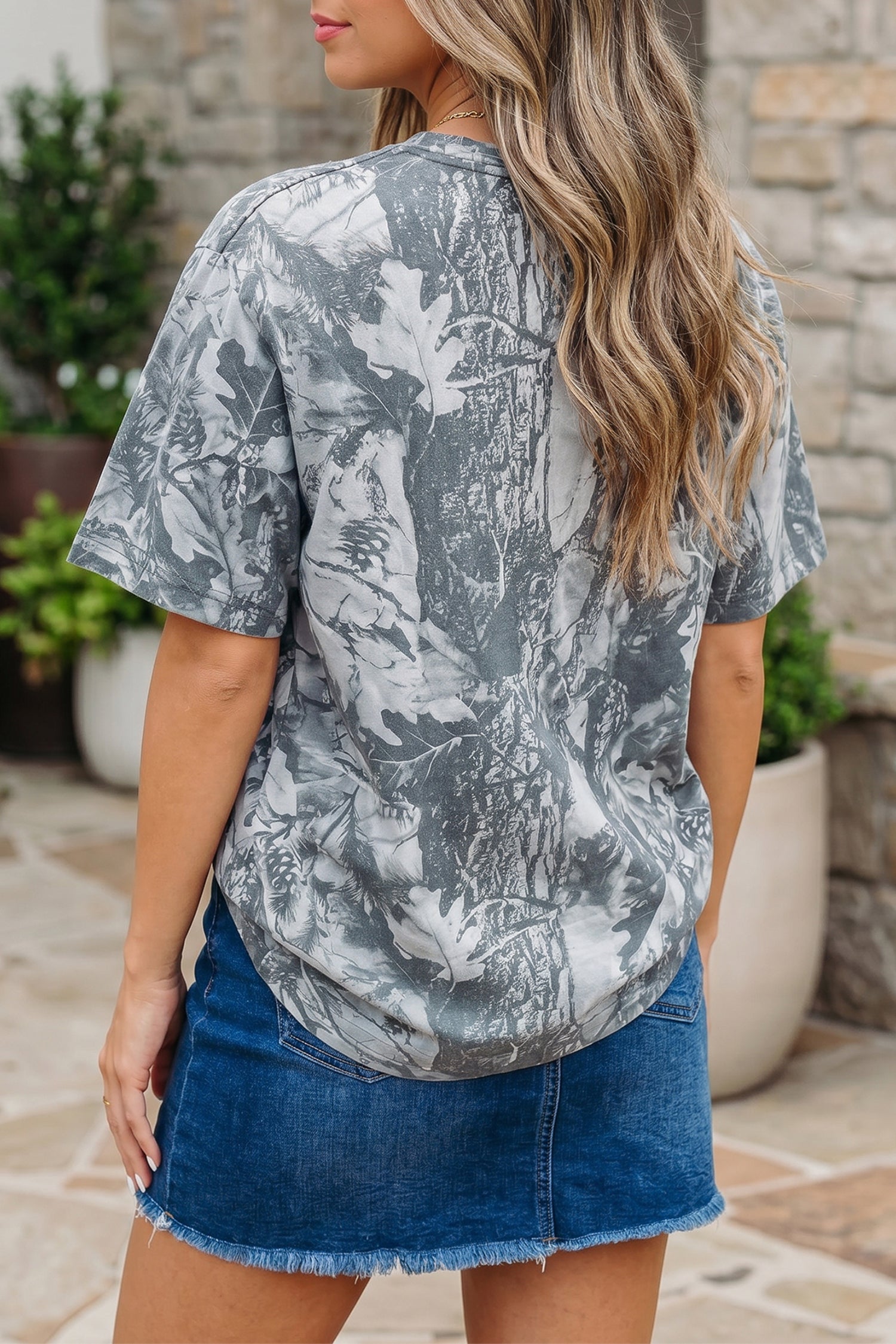 Pink Camo Woodland LOVE LIKE JESUS Casual Tee
