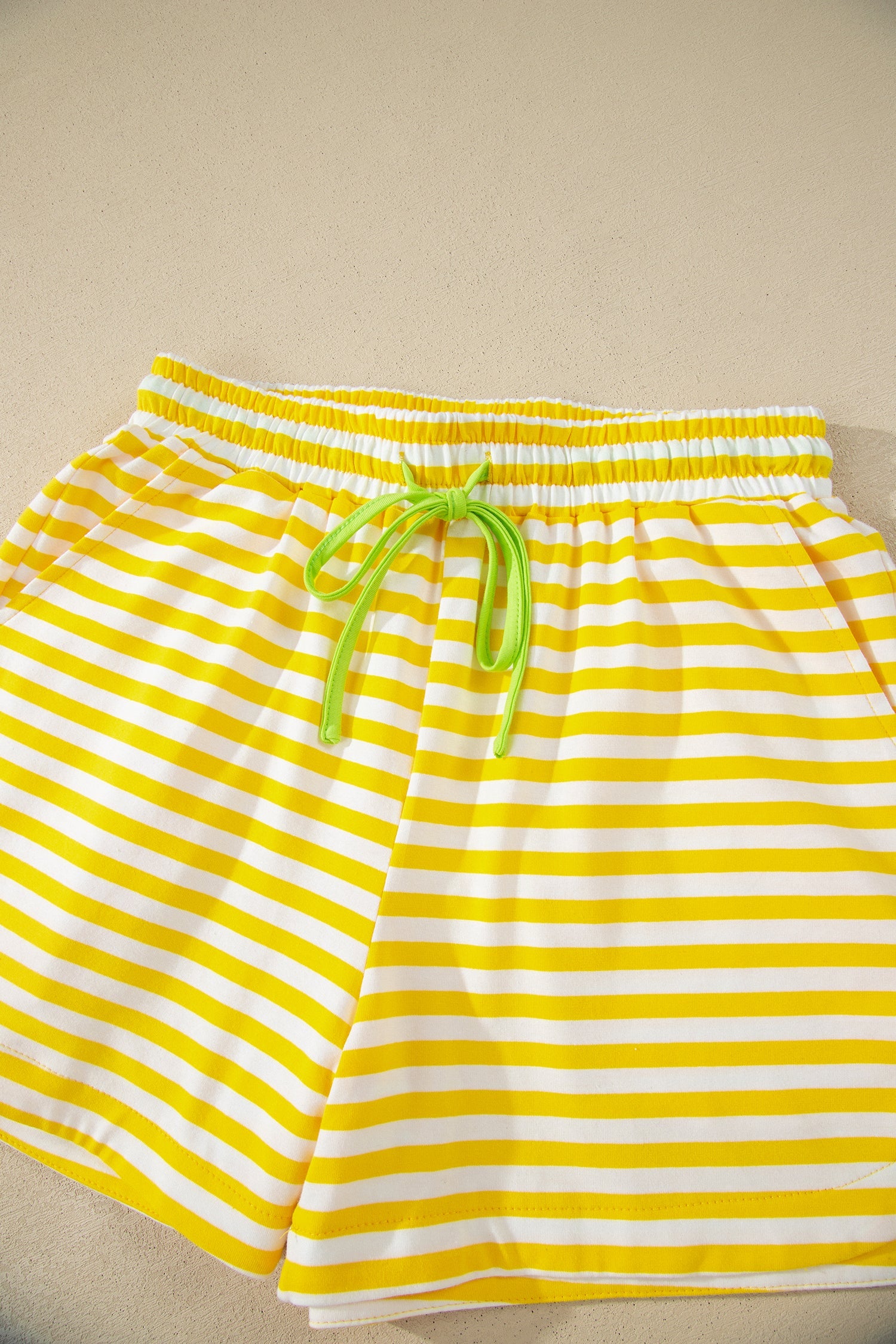Stripe Contrast Trim Tee & Drawstring Shorts Set
