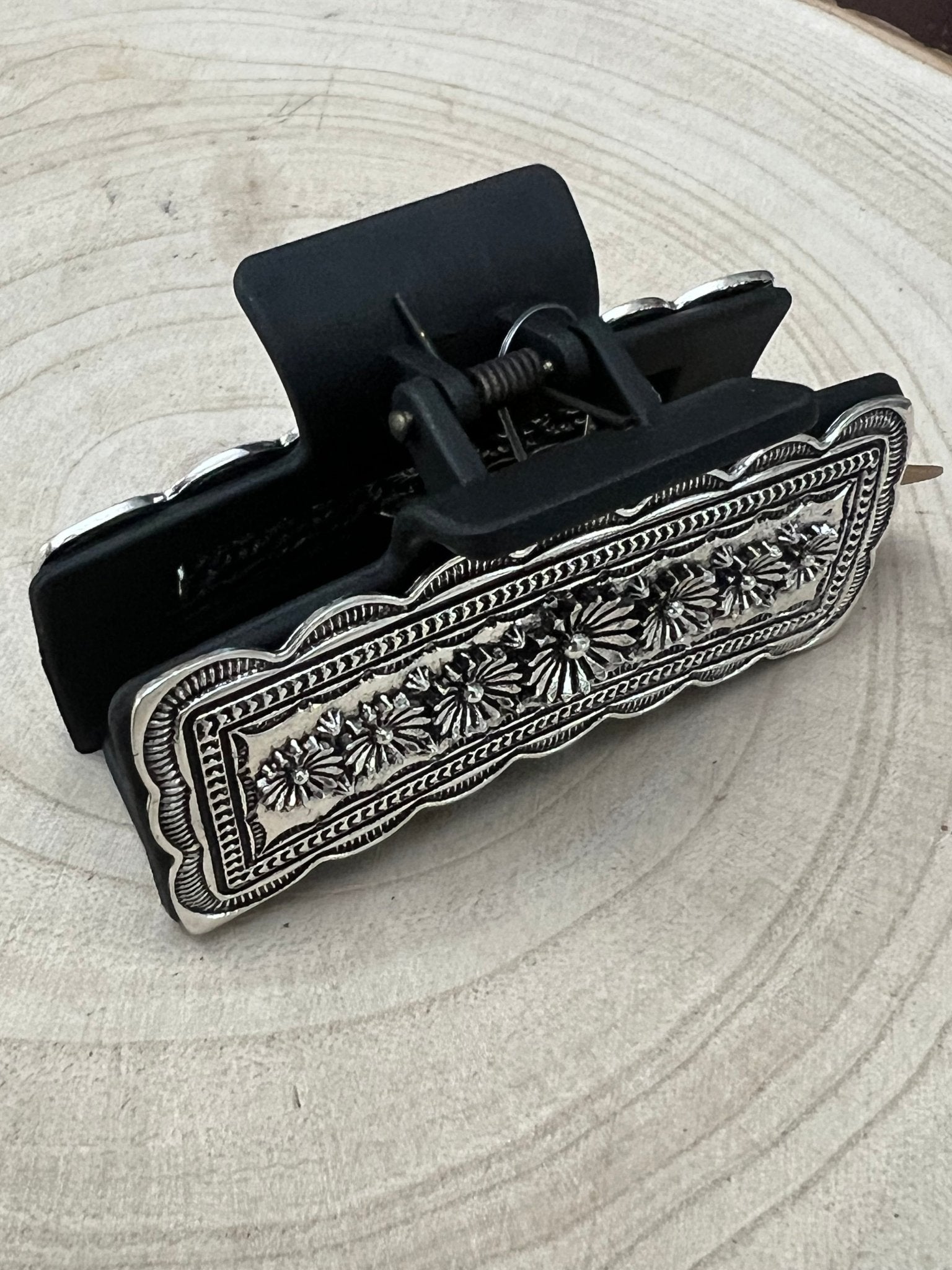 Western Faux Silver Claw Clip — Large 4.5" Polished Hair Statement